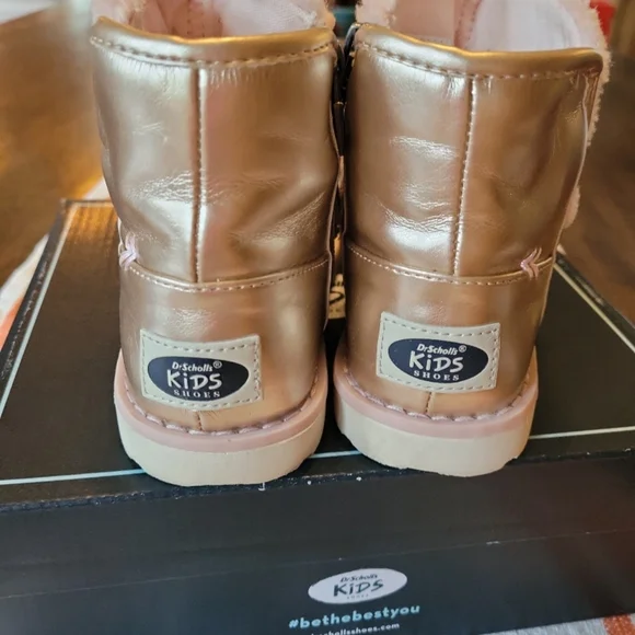 Dr. Scholl's Kids Metallic Gold and Soft Pink Boots - Picture 3 of 9